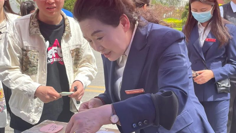 快手直播代运营，资质背后的合规之道**
